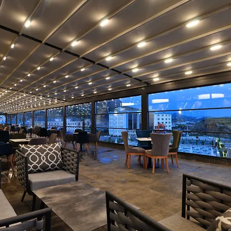 ホテル Campus Hill 5*