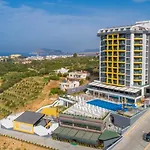 Hotel Campus Hill 5*