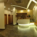 Campus Hill Hotel 5*