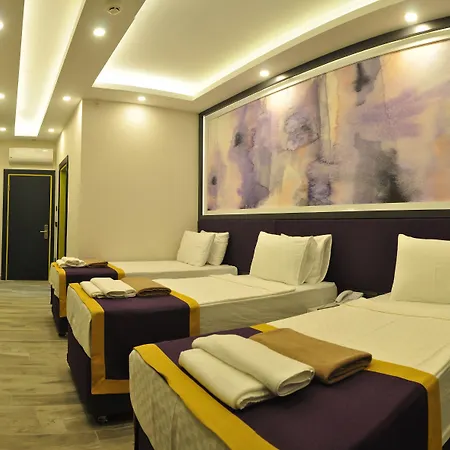 Ξενοδοχείο Campus Hill 5*