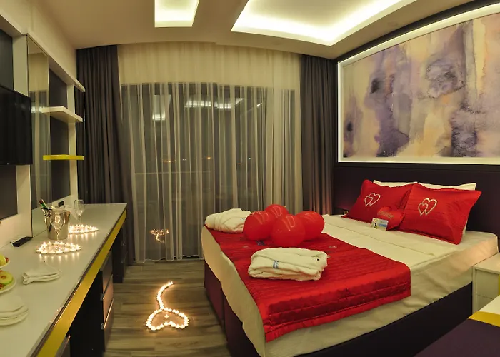 Campus Hill 5* 阿拉尼亚