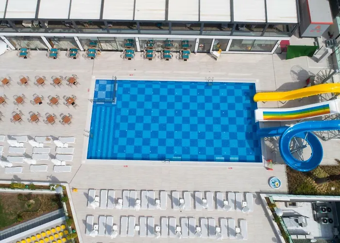 Campus Hill 5* 阿拉尼亚